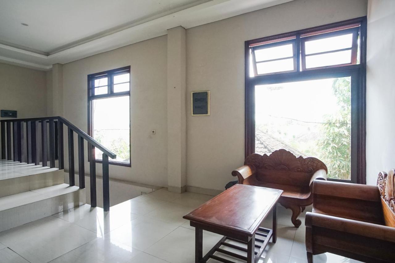 Akarsa Transit Hotel Sanur Екстериор снимка