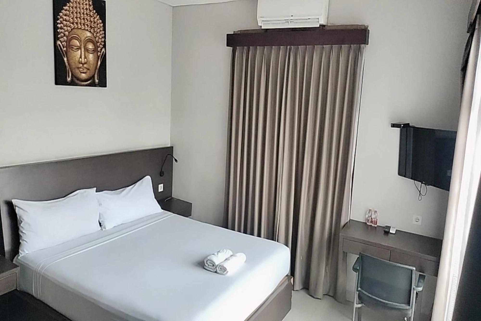 Akarsa Transit Hotel Sanur Екстериор снимка